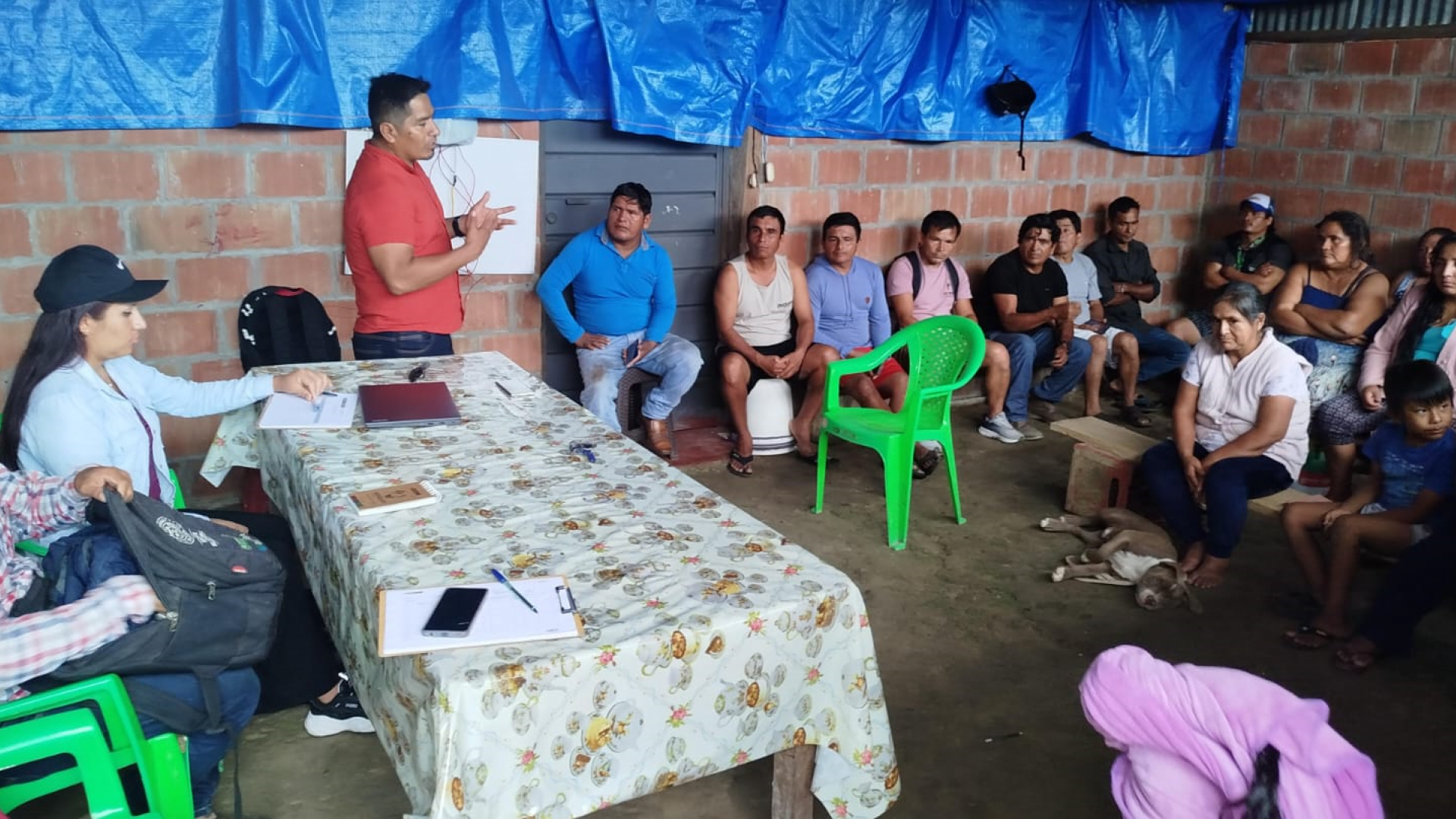 Taller de sensibilización a productores del Centro Poblado Santa Rosa en Madre de Dios